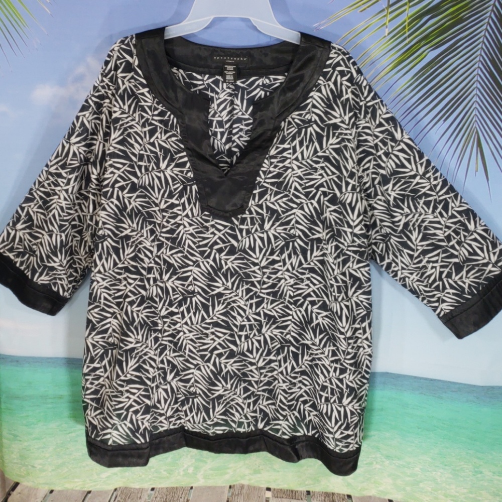 Apostrophe Woman Blouse Plus Size 24-26W